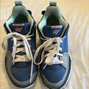 Air jordans girls 4Y